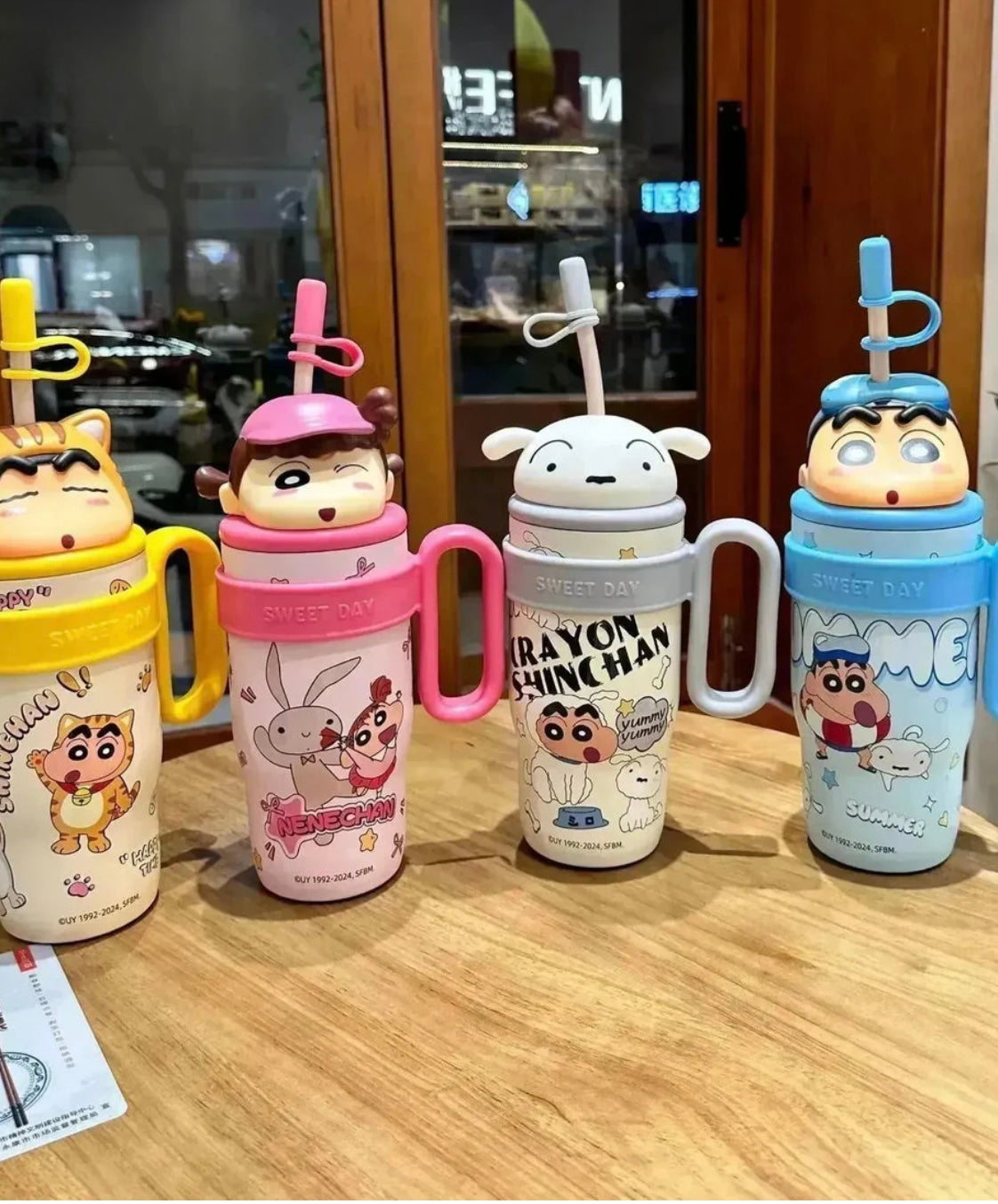 Limited Edition Shinchan Cartoon Insulated Sipper/Tumbler - 800 ml