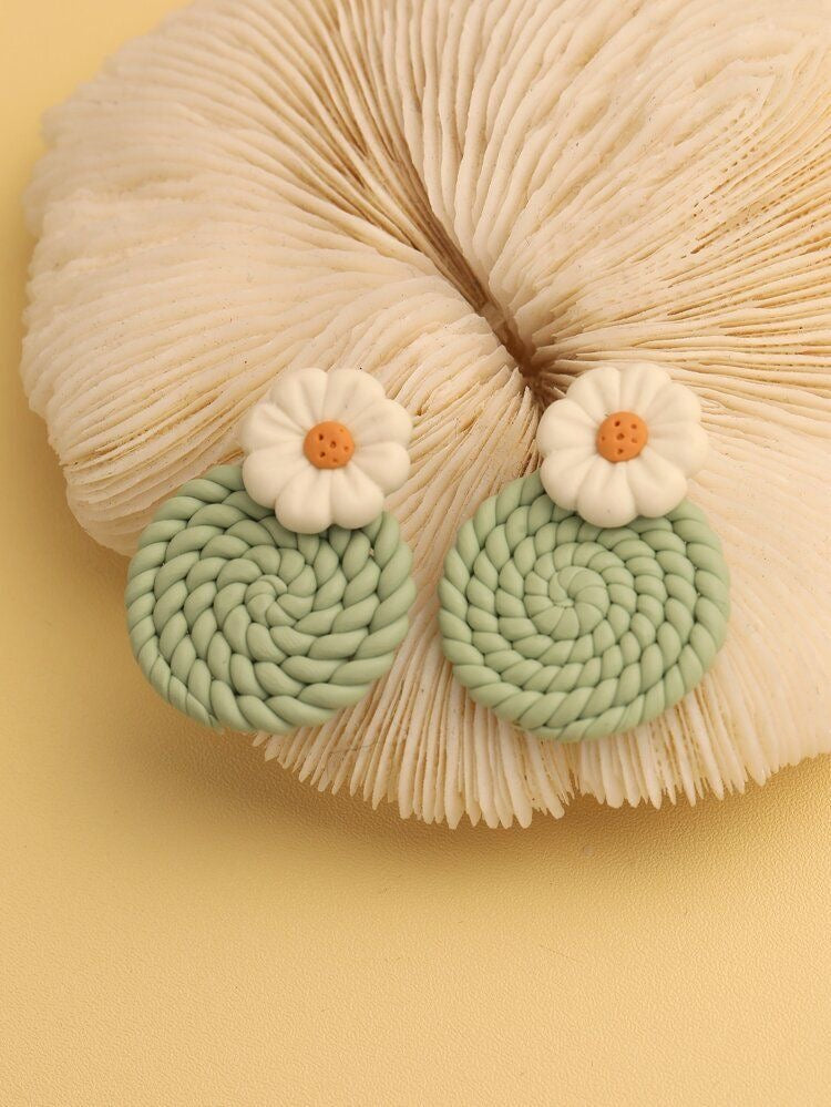 Colorful Flower Round Stud Earrings (6 Pairs)
