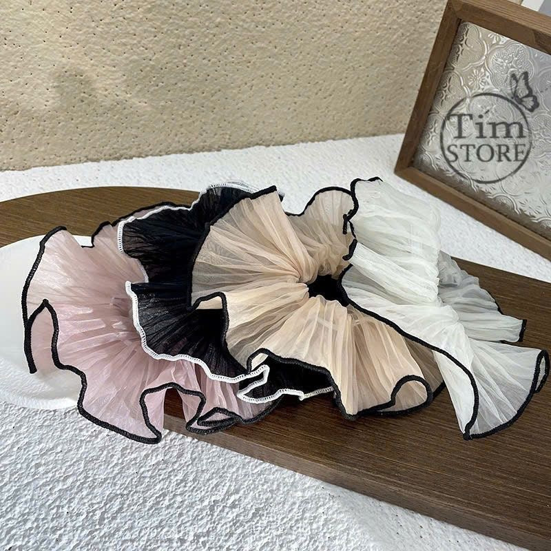 Elegant Pleated Lace Srunchies - Set of 2