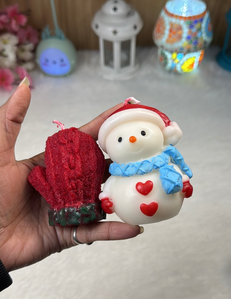 Cute Gloves & Snowman Candle Combo
