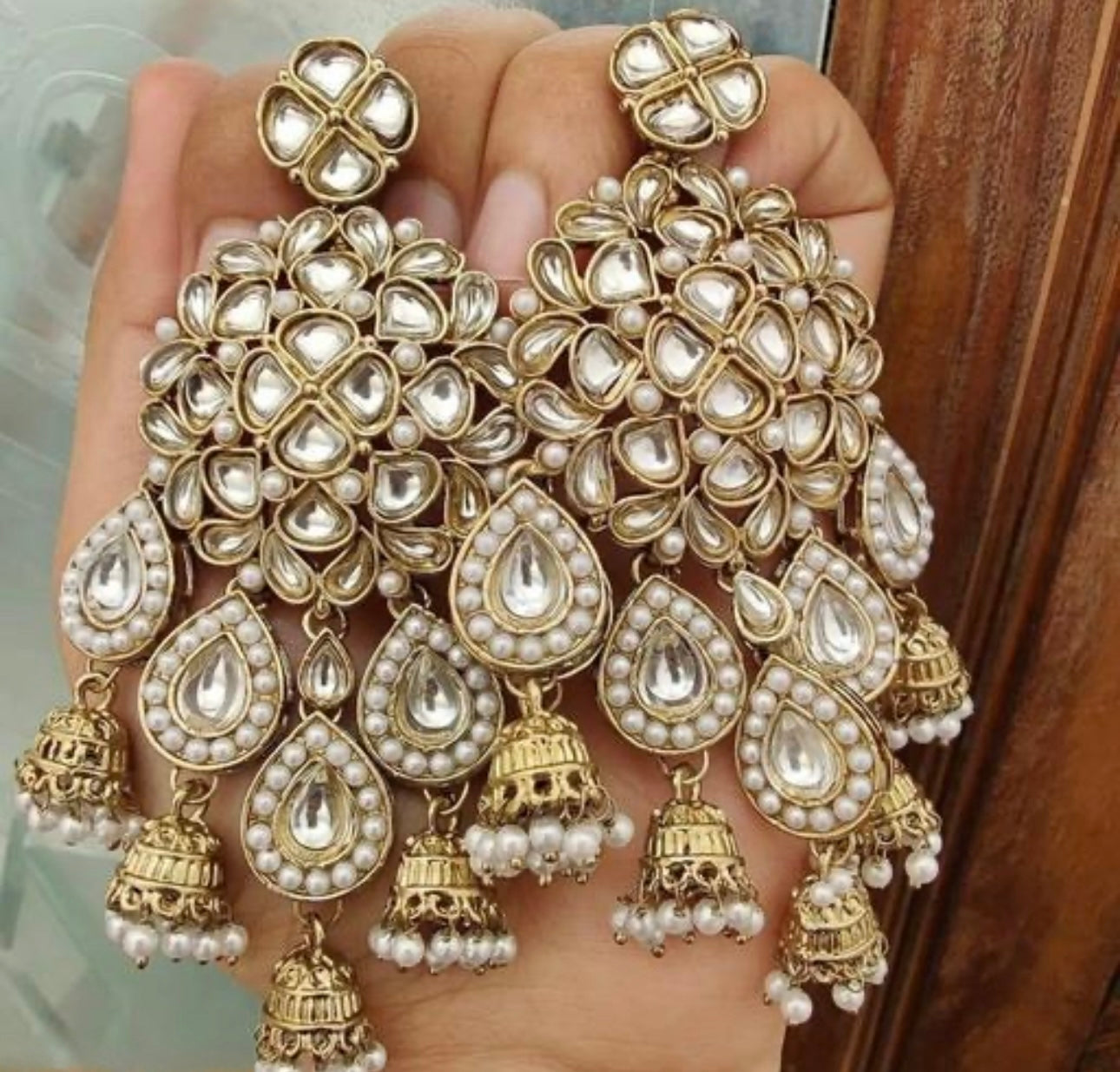 Elegant Kundan Drop Earrings