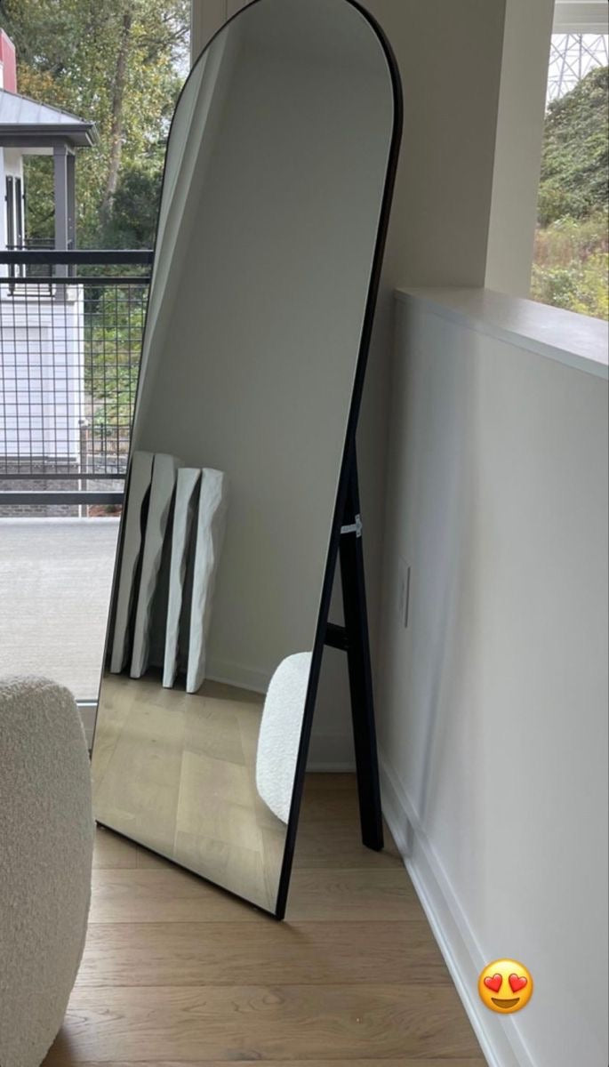Decorative Full Length Arched Metal Frame Standing Mirror with Stand