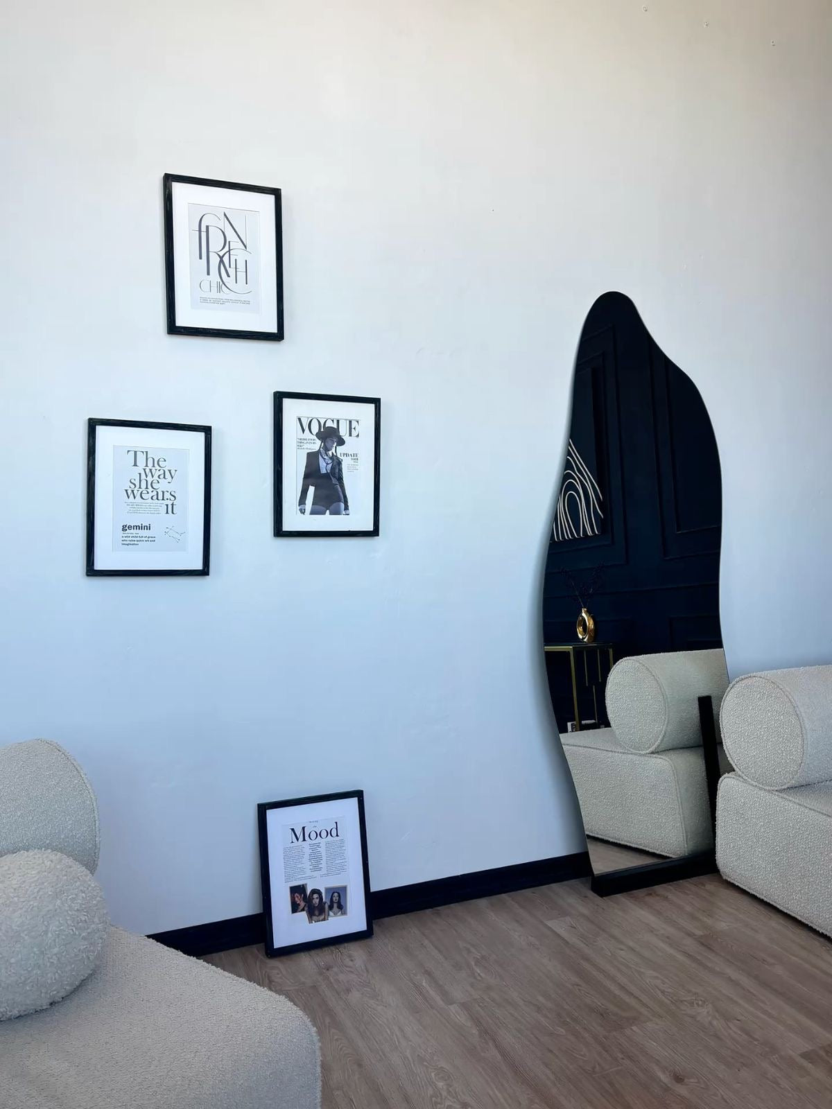 Aesthetic Blob Mirror with Sleek Frame - Only deliverable in Delhi/NCR