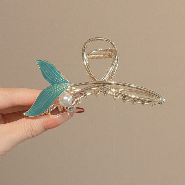 Pearl Detail Mermaid Tail Metal Hairclip / Clutcher / Claw