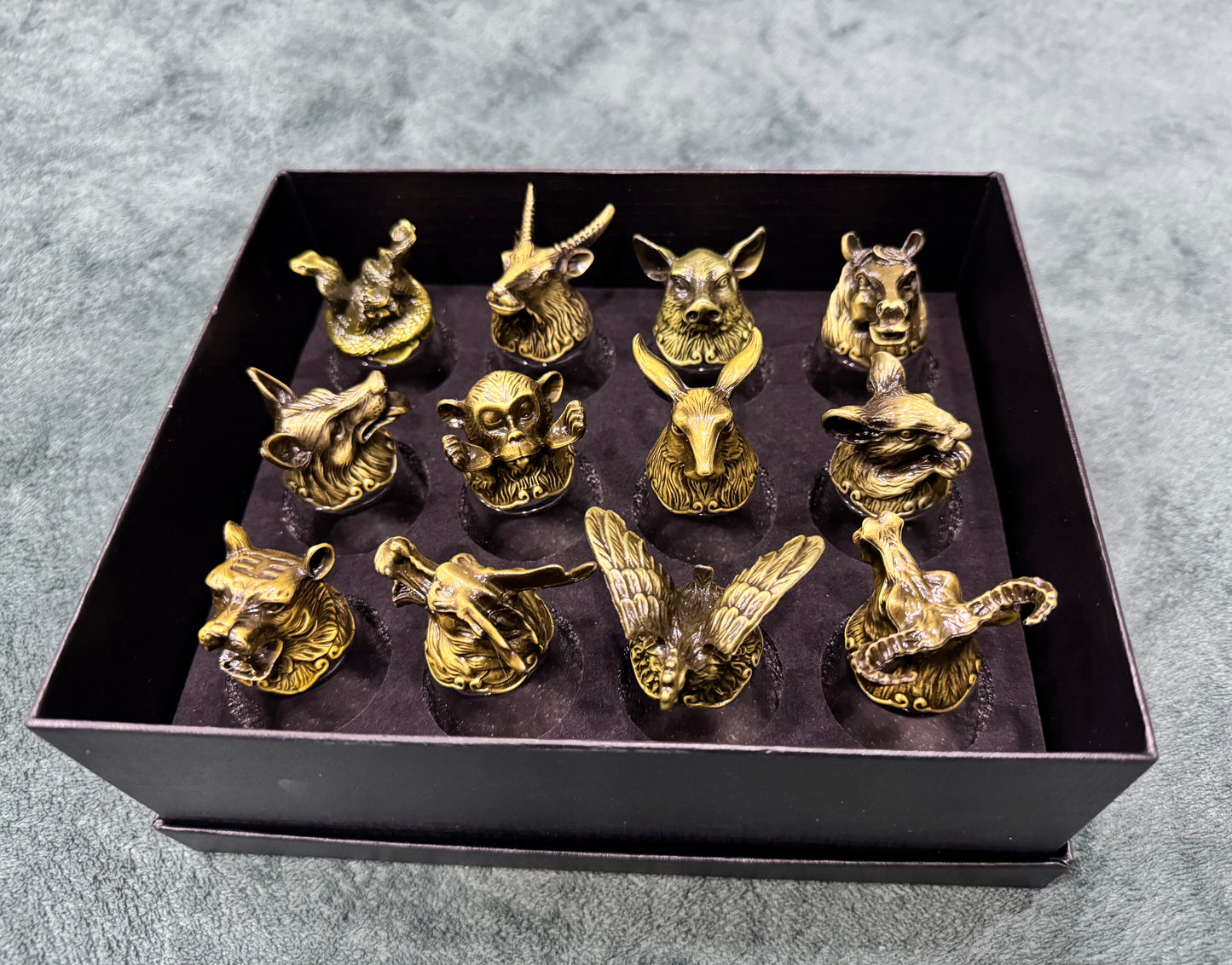 Premium Chinese Zodiac Animal Head Whiskey/Vodka/Tequila Shot Glasses (30 ml) - Set of 12