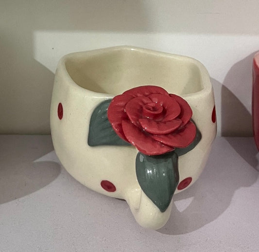 Aesthetic 3D Rose & Polka Dots Mug