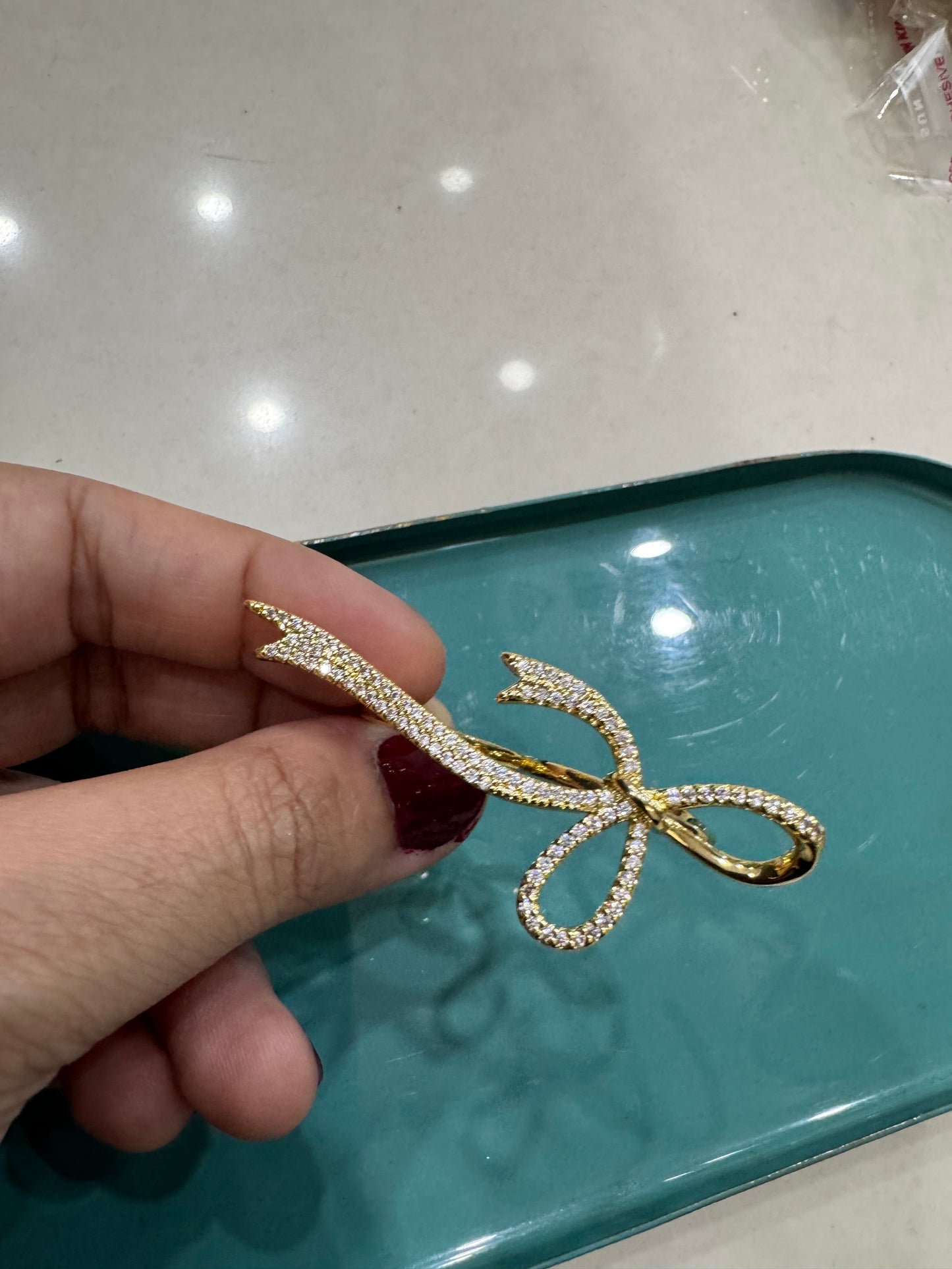 Elegant Rhinestones Gold Bow Ring Minimalist