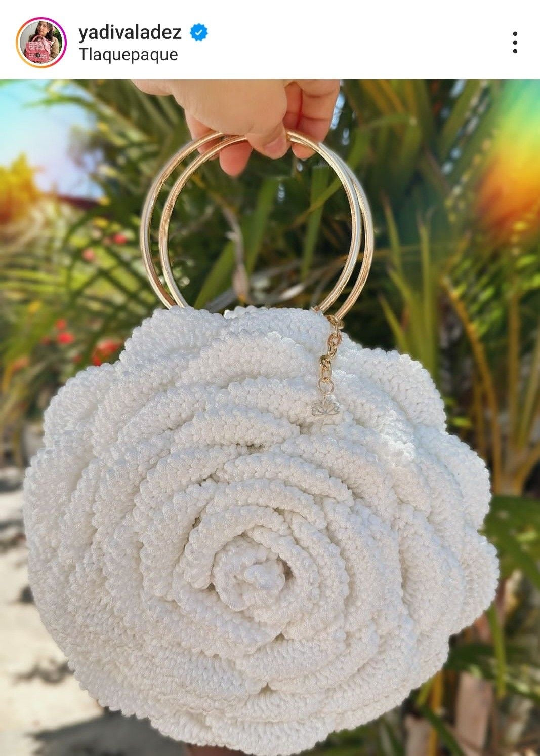 Trending Rose Shape Hand-knitted Crochet Bag