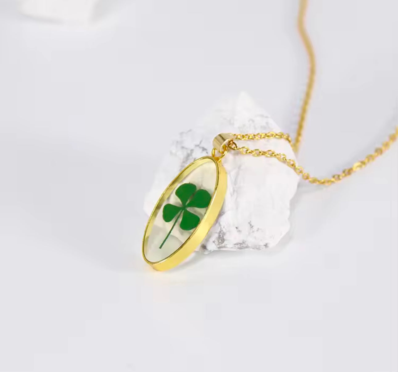 Rare 4 Leaf Clover Pendant