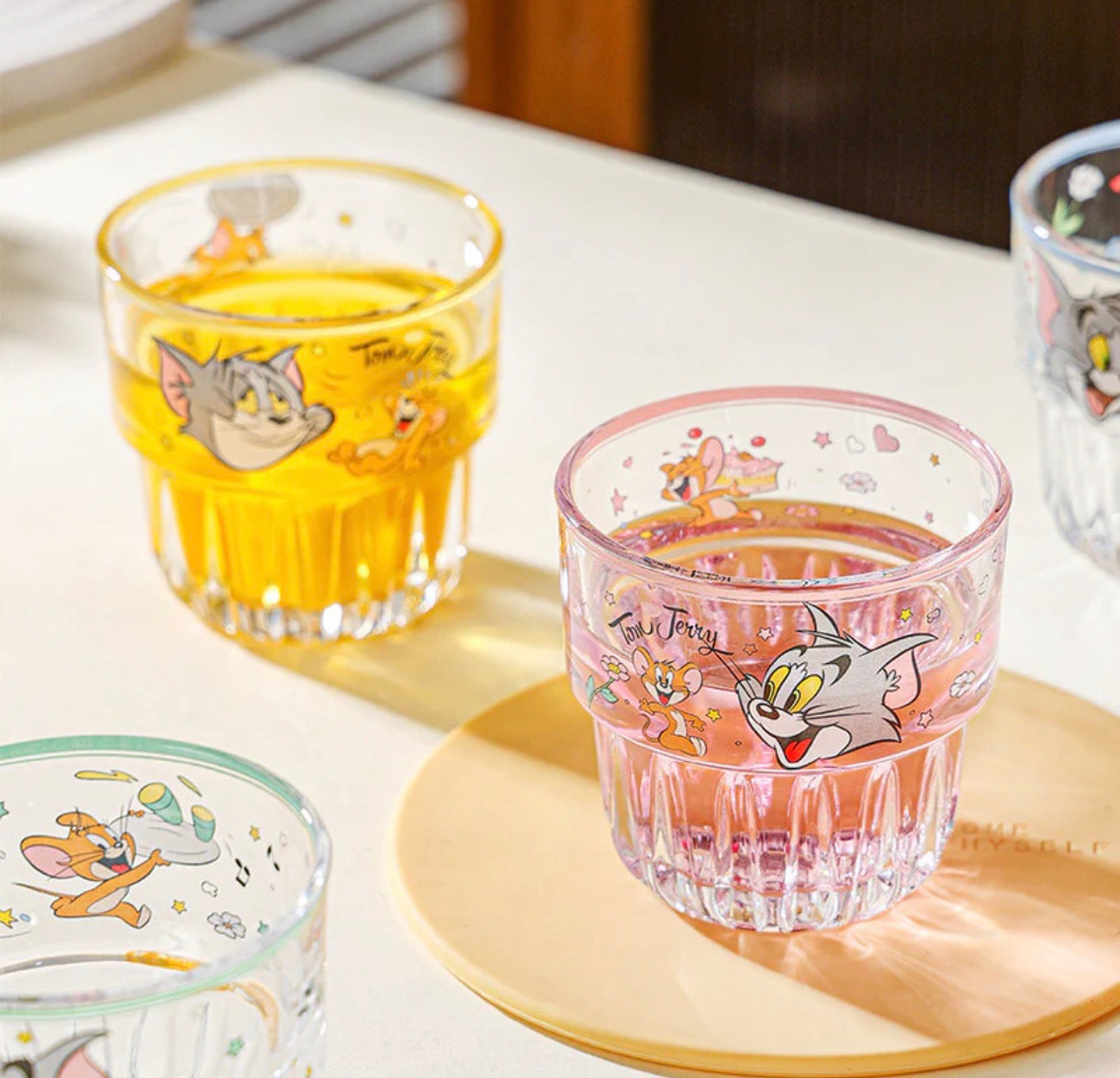 Tom & Jerry Stackable Glasses - Set of 4
