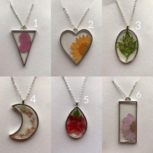 Pendants with Real Pressed Flowers