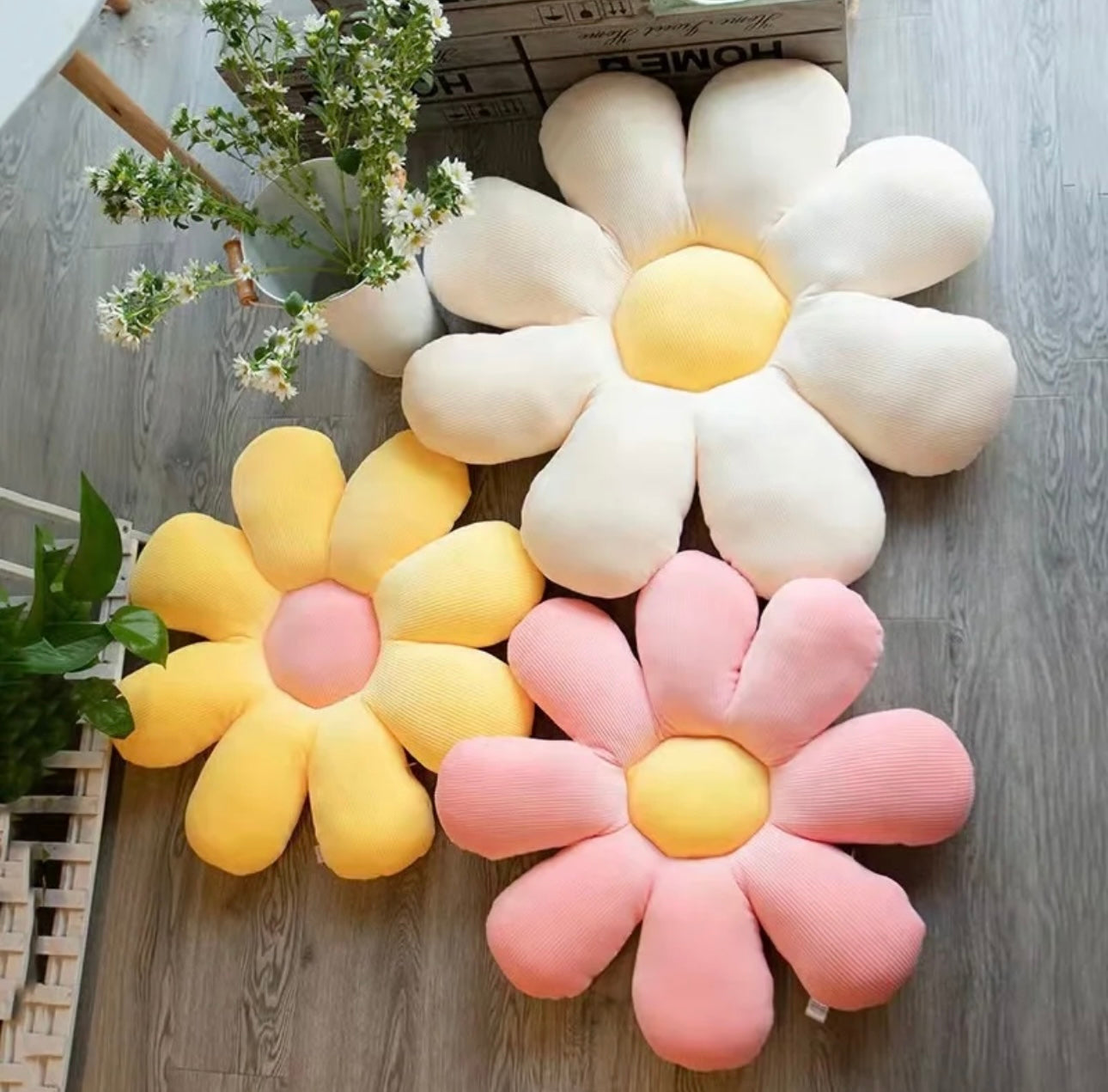 Plush Daisy Pillow