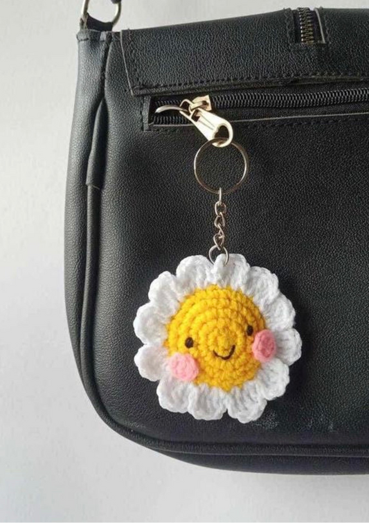 Adorable Smiling Daisy Crochet Keychain