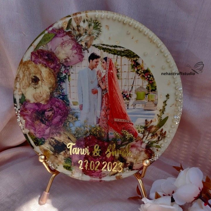 Varmala/Garland Preservation in Customised Photo Frame