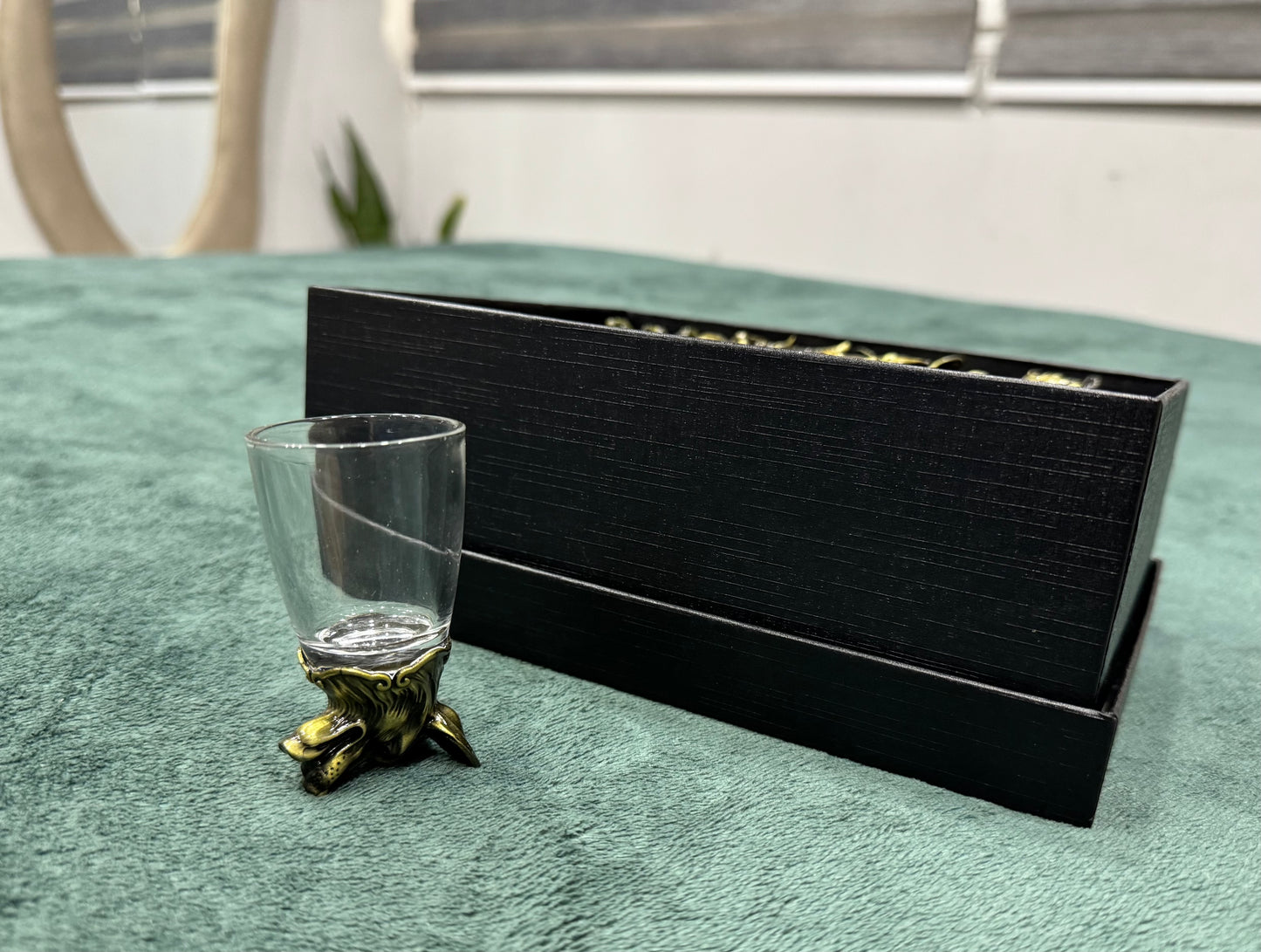 Premium Chinese Zodiac Animal Head Whiskey/Vodka/Tequila Shot Glasses (30 ml) - Set of 12