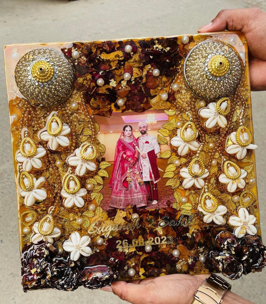 Varmala/Garland/Kaleera preservation in Customised Photo Frame