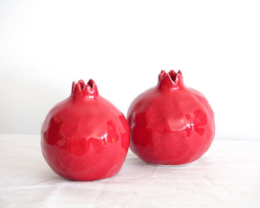 Ceramic Pomegranate Salt & Pepper Shaker Set