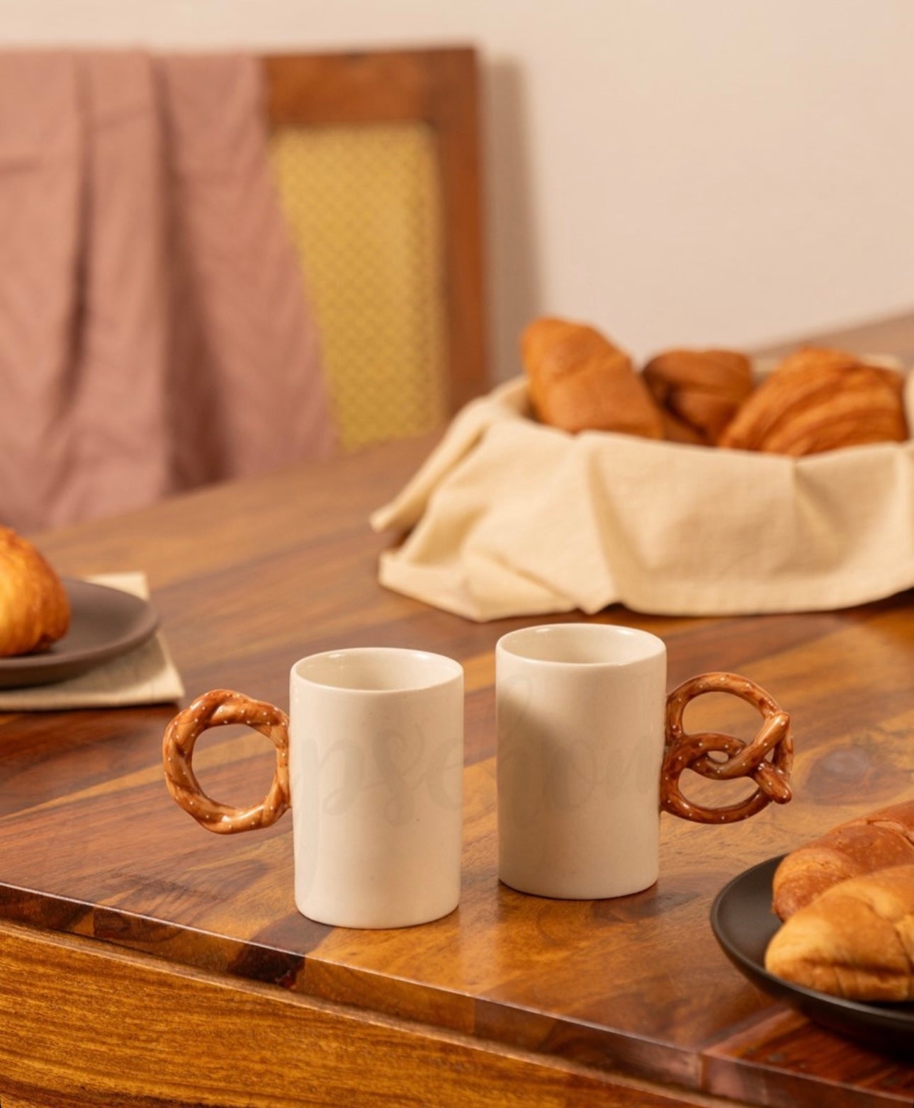Pretzel & Bagel Shape Handle Mugs - Set of 2
