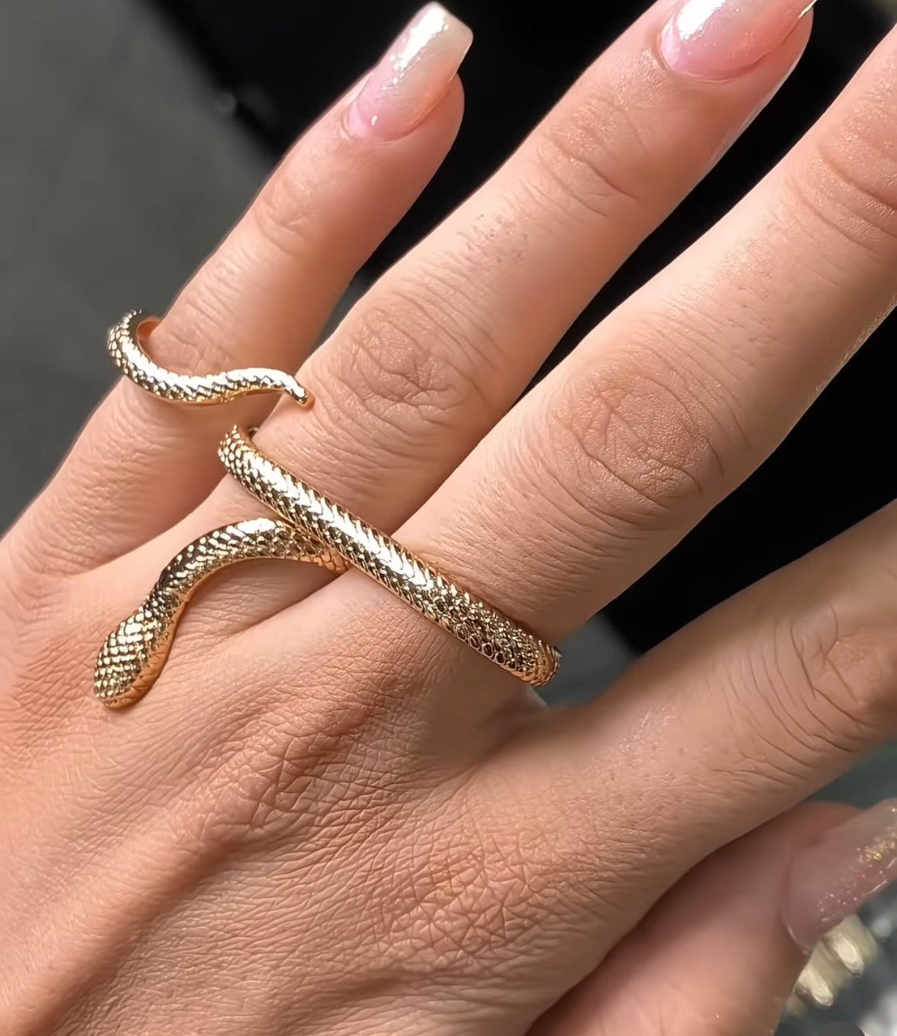 Statement 3 Fingers Snake Ring