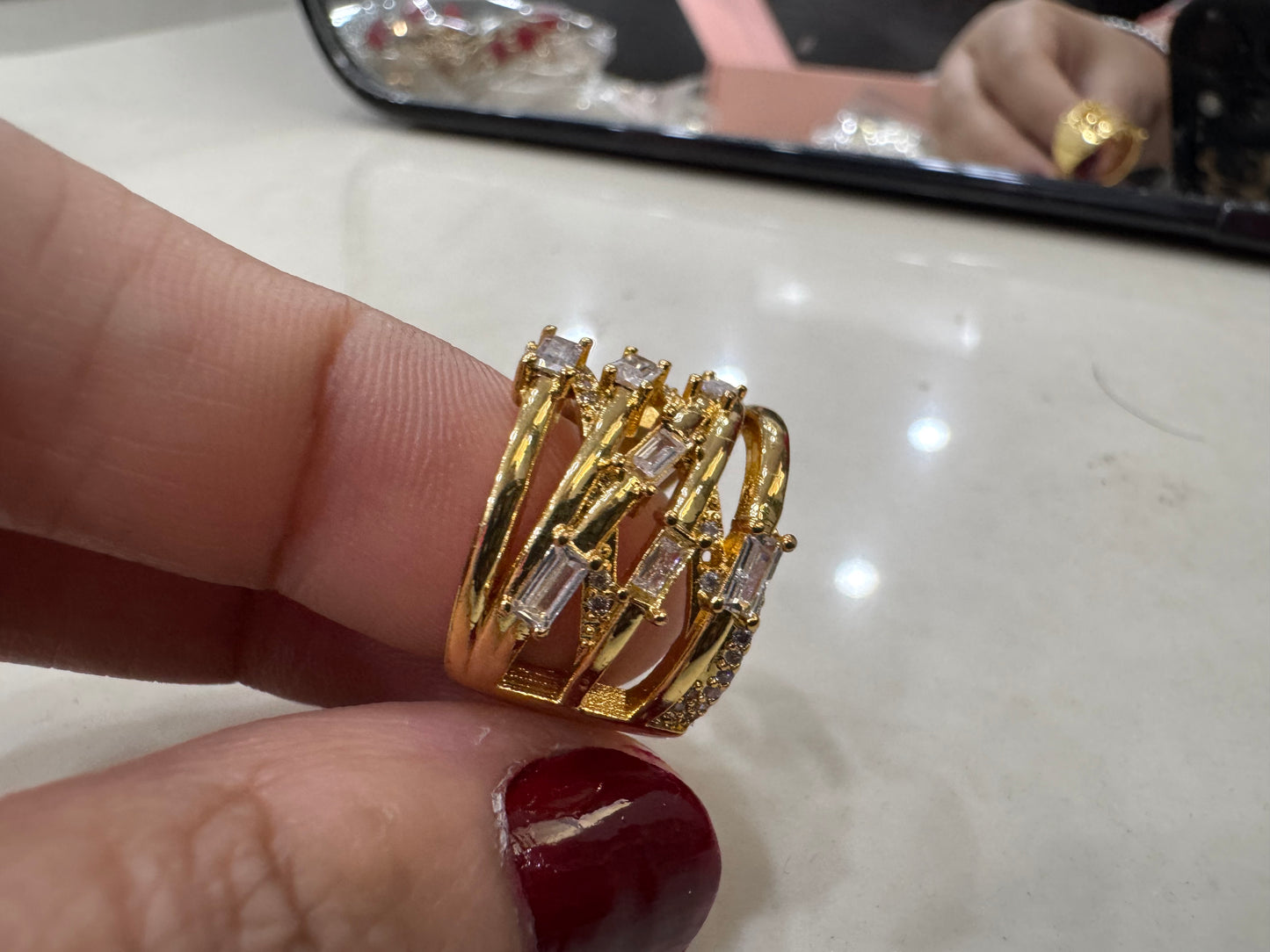 Luxe Gold Statement Twisted Vine Ring