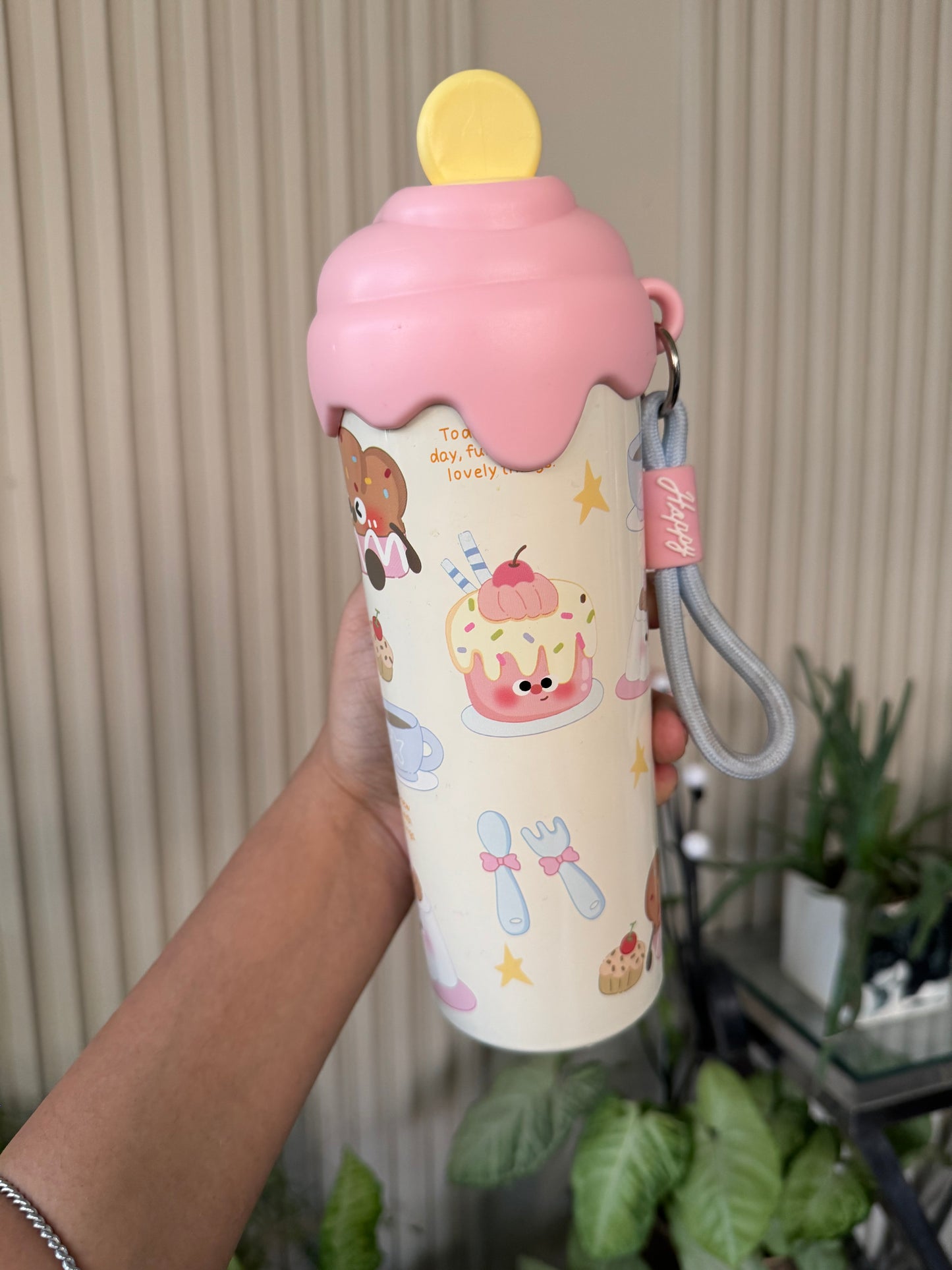 Cute Ice Cream Insulated Tumbler with Straw (600 ml)