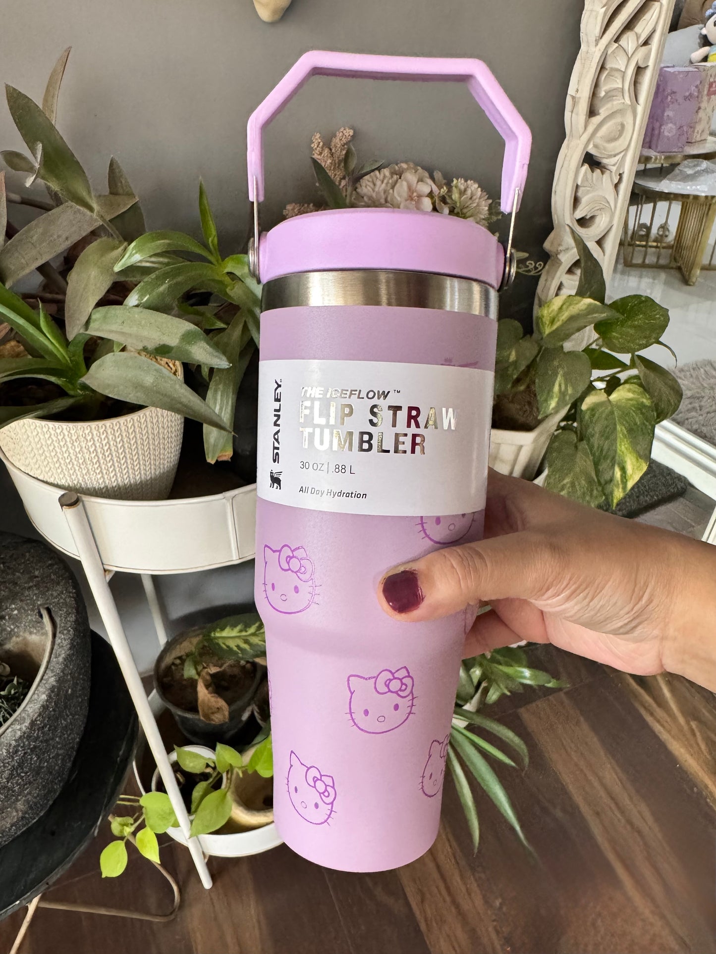 Exclusive “Hello Kitty” Stanley Cup - 1200 ml
