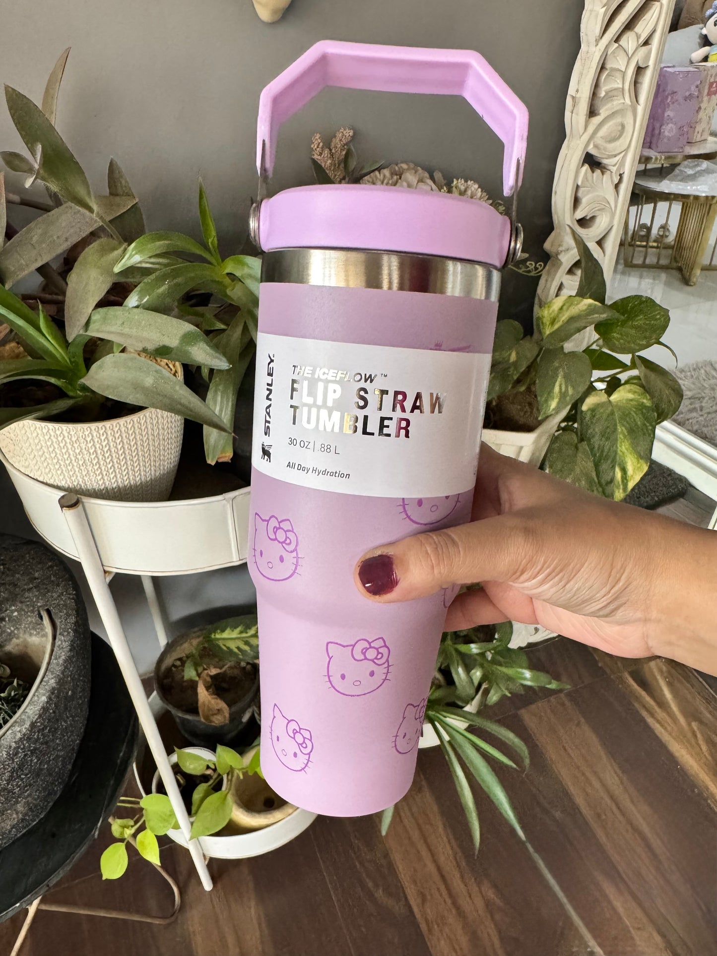 Exclusive “Hello Kitty” Stanley Cup - 1200 ml