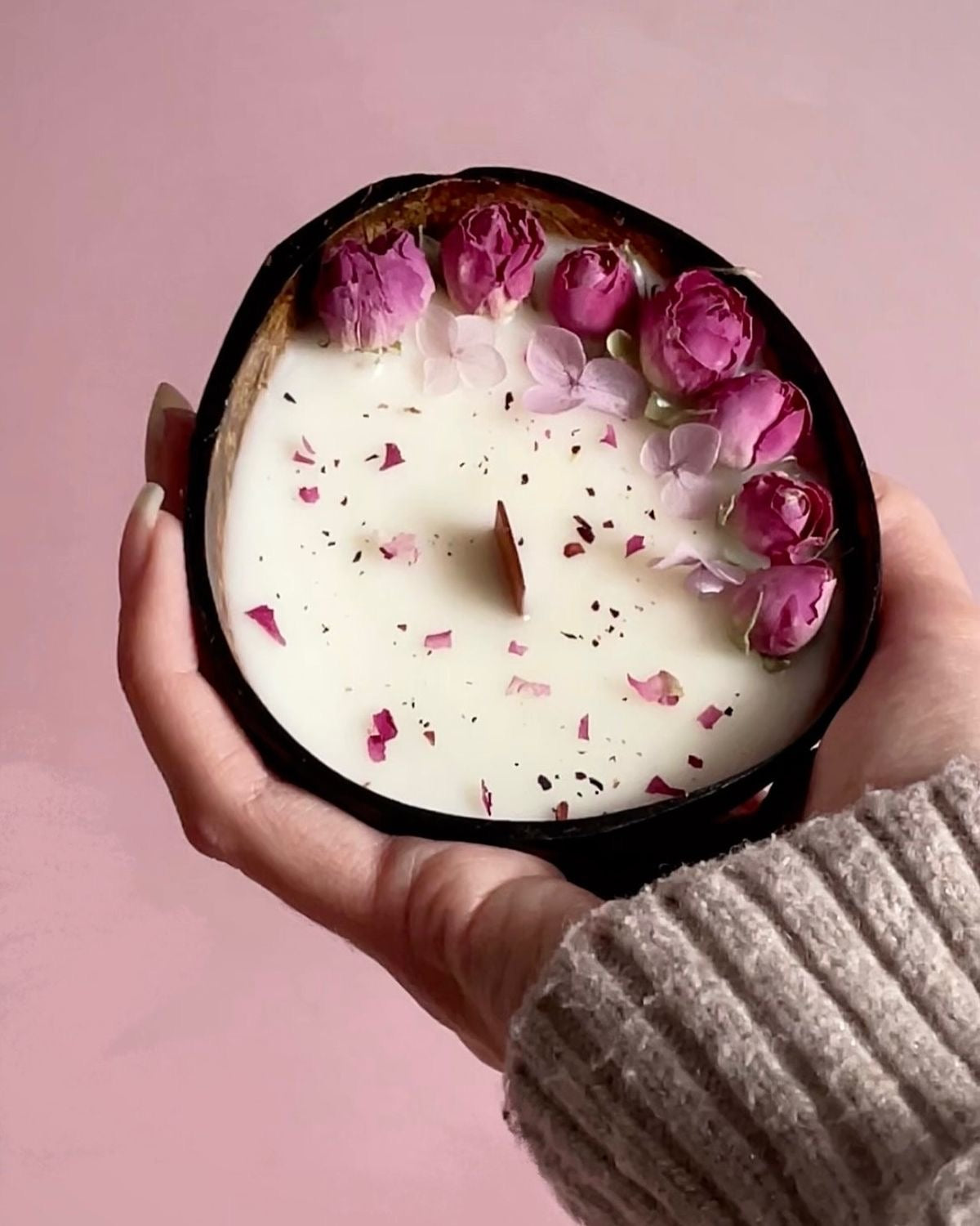 Premium Vintage Coconut Shell Candles