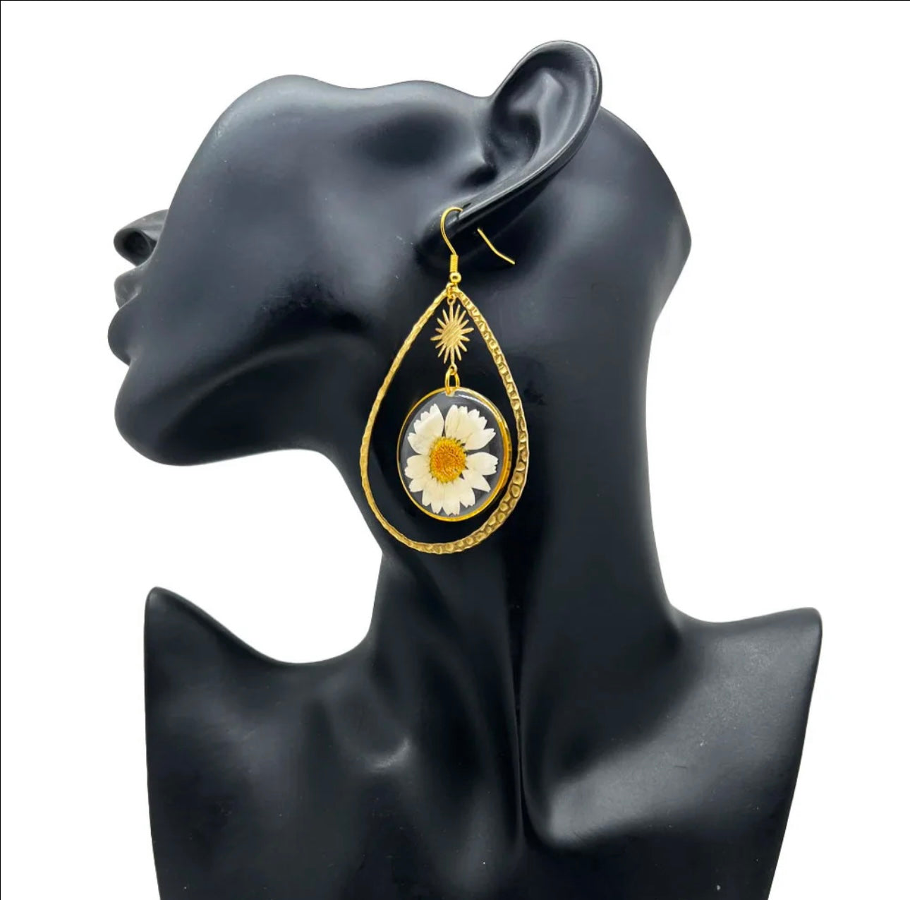 Exclusive Earrings with Real Pressed Daisy Flower