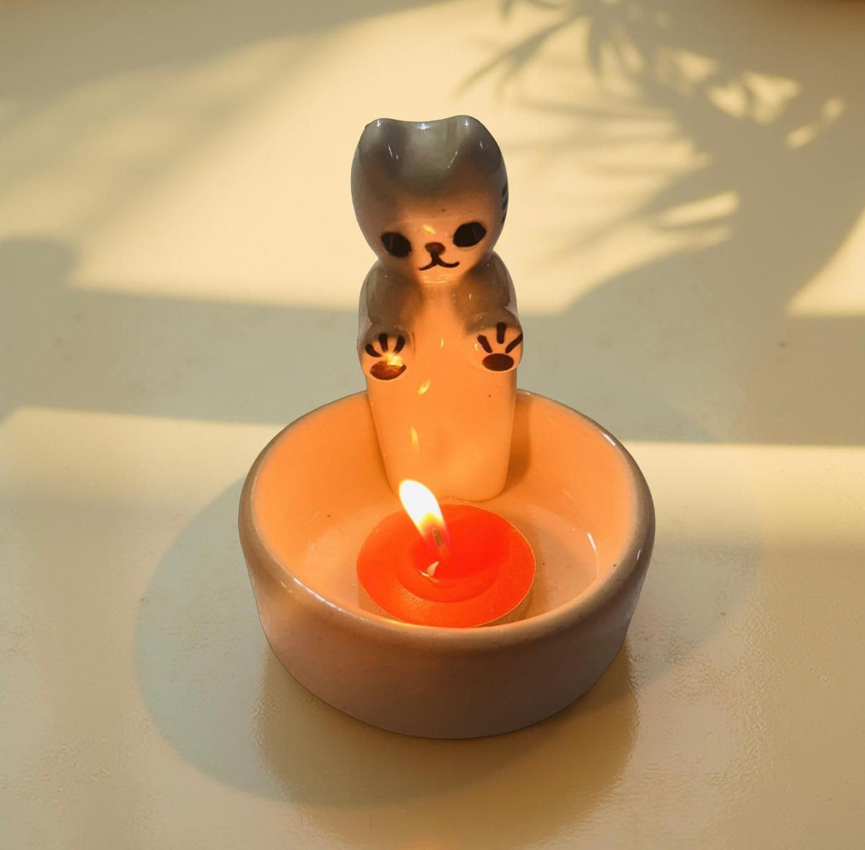Cute Kitten Cat Candle Holder Warming Paws