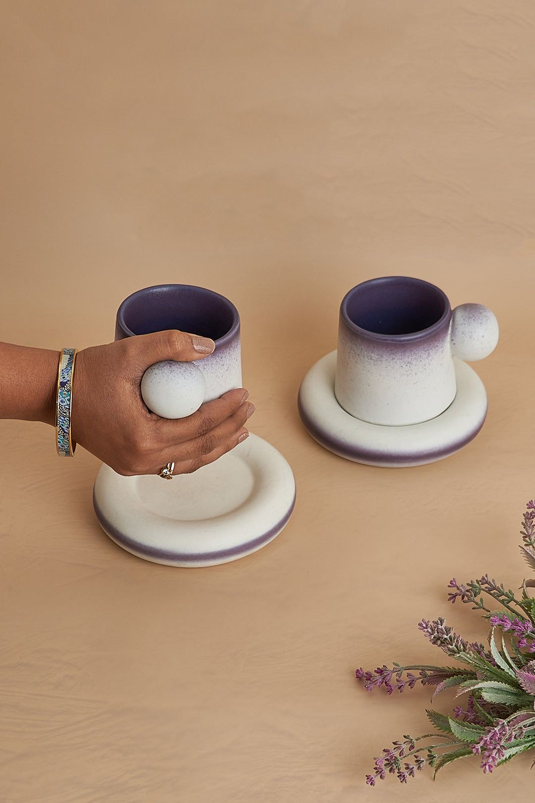 Elegant Bubble Mug & Saucer Set with Ball Handle