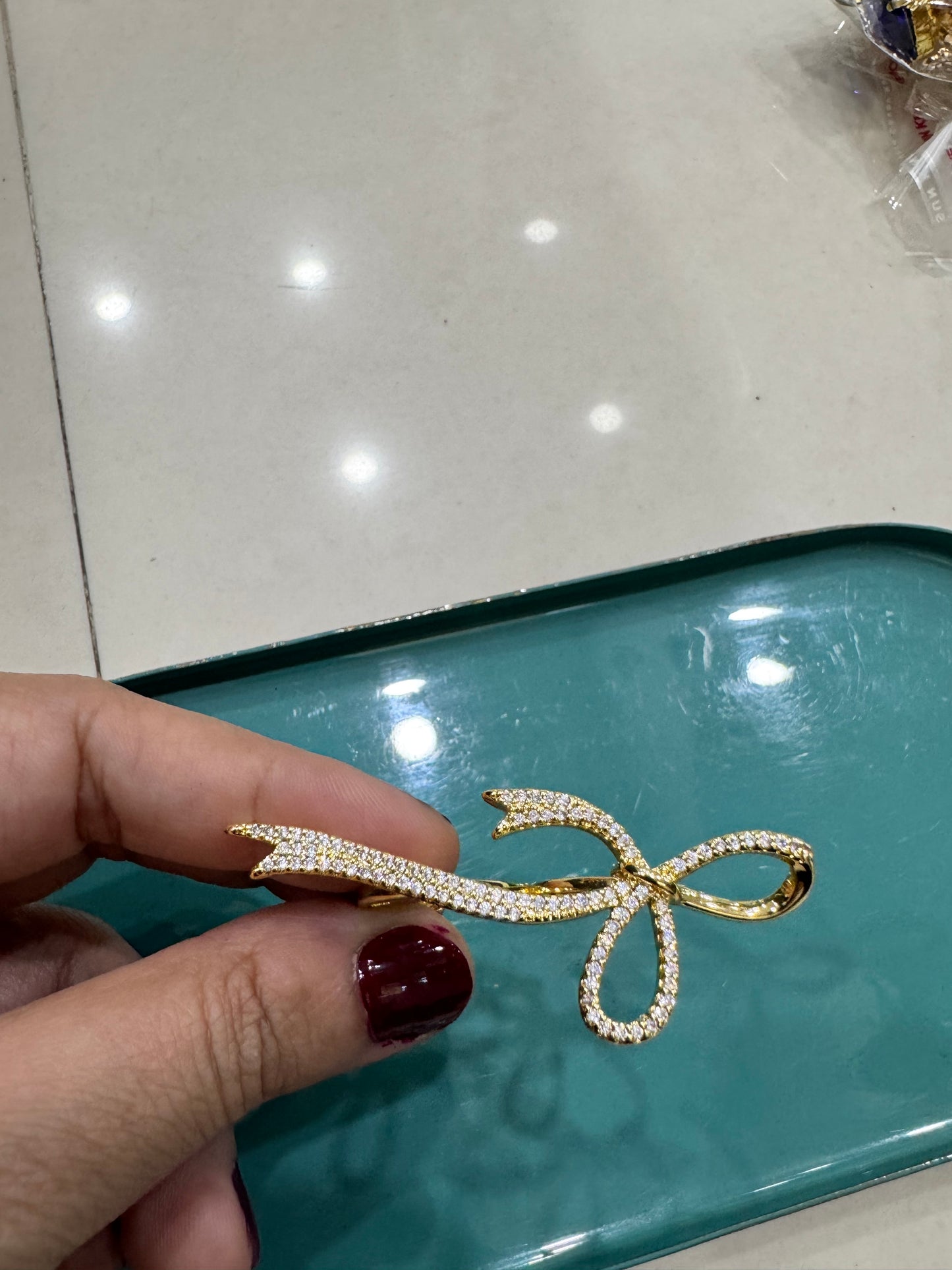 Elegant Rhinestones Gold Bow Ring Minimalist