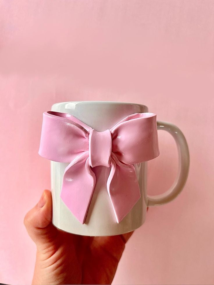 Quirky Front Bow Mug