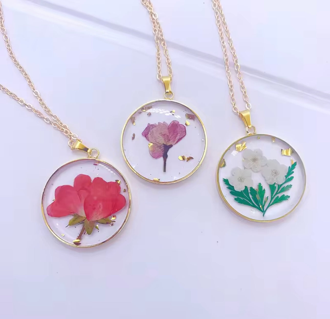 Pendants with Real Pressed Flowers