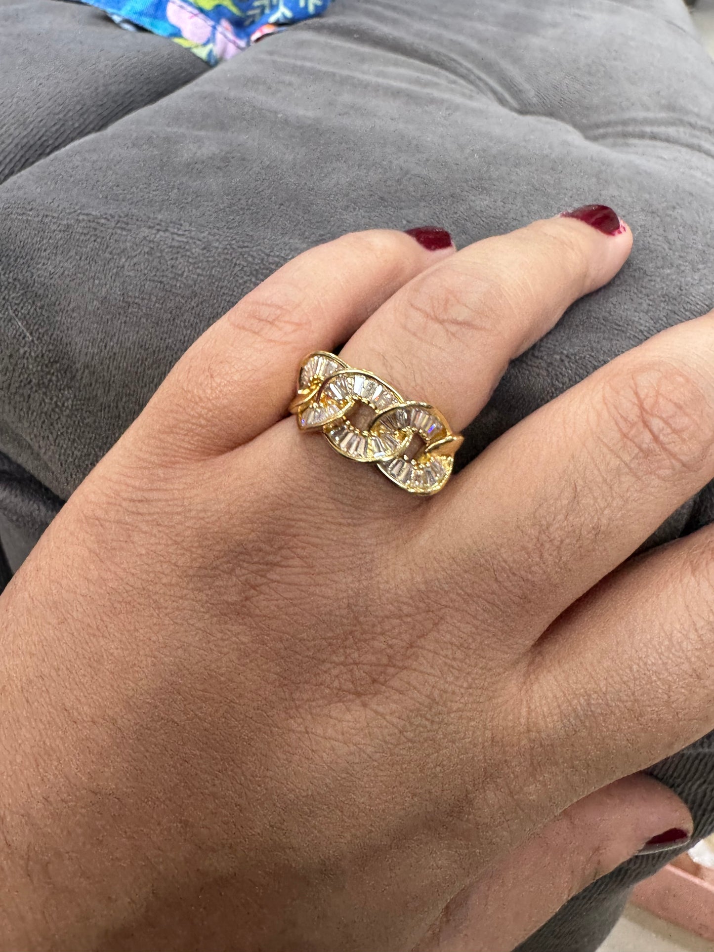Elegant Cuban Rhinestones Chain Link Ring