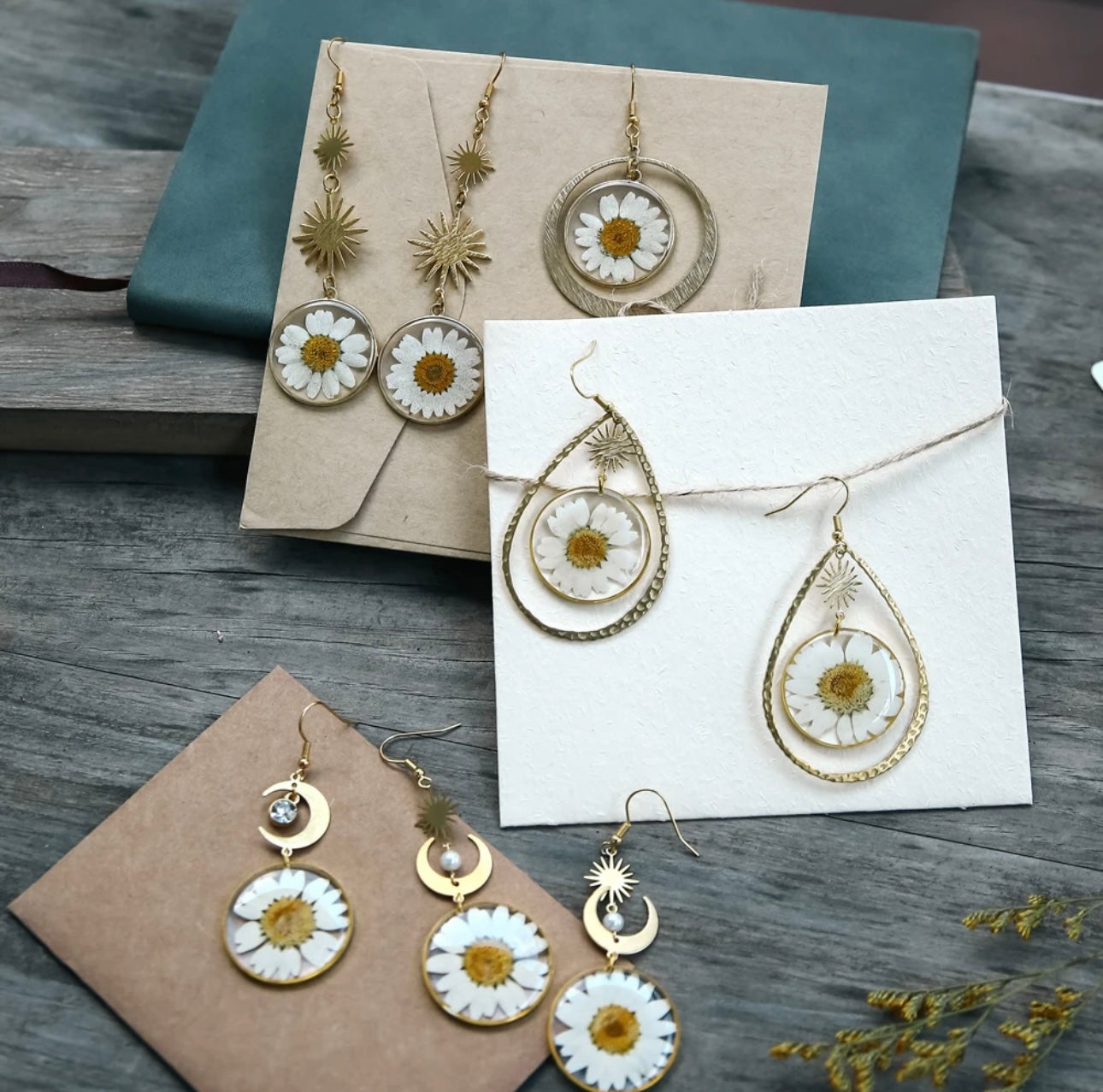 Exclusive Earrings with Real Pressed Daisy Flower