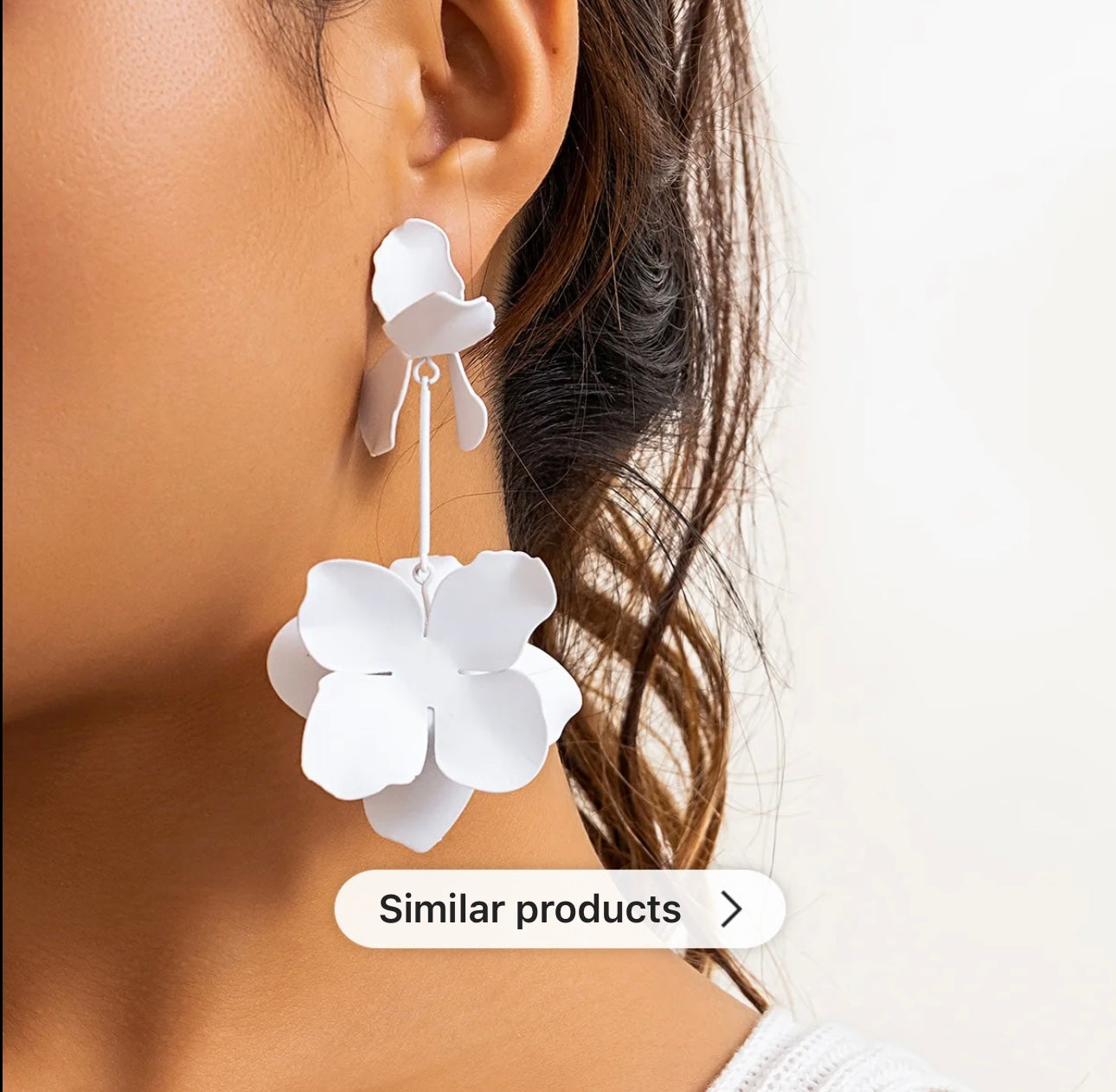 Retro Fashion Metal Flower Earrings