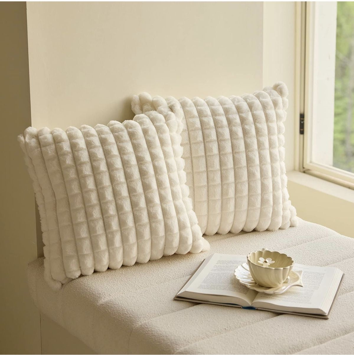 Decorative Plaid Pattern Plush Faux Fur Cushion Cover