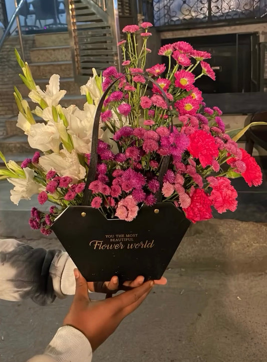 Premium Fresh Flowers Luxe Bouquet Basket (Only deliverable in Delhi/NCR)