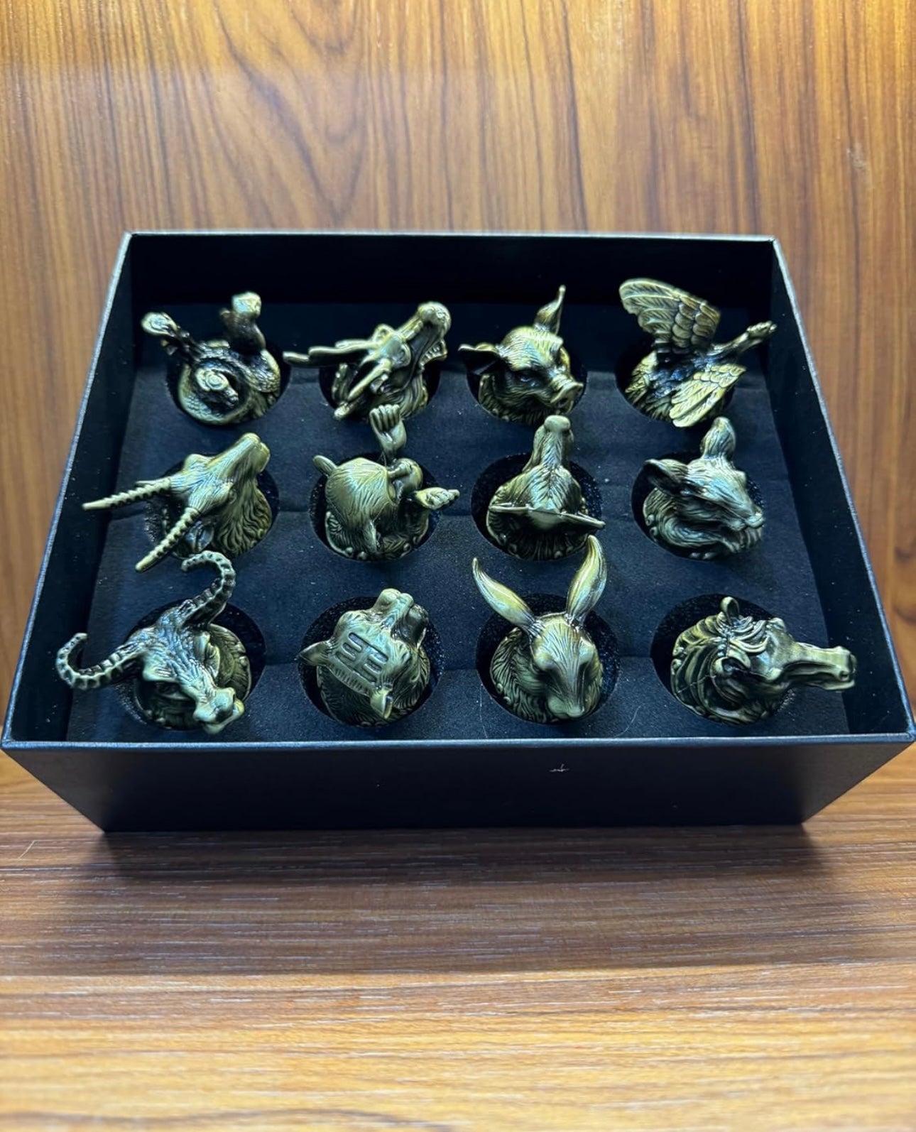 Premium Chinese Zodiac Animal Head Whiskey/Vodka/Tequila Shot Glasses (30 ml) - Set of 12