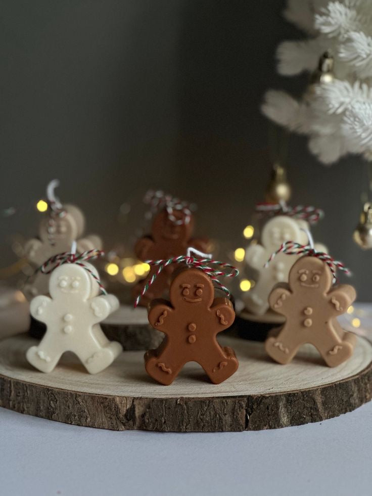 Gingerbread Christmas Candle