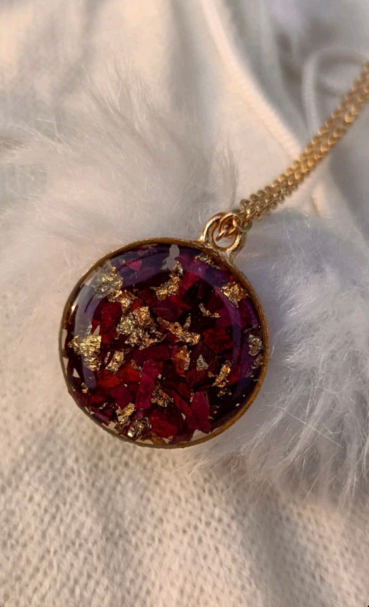 Rose Preservation in Pendant