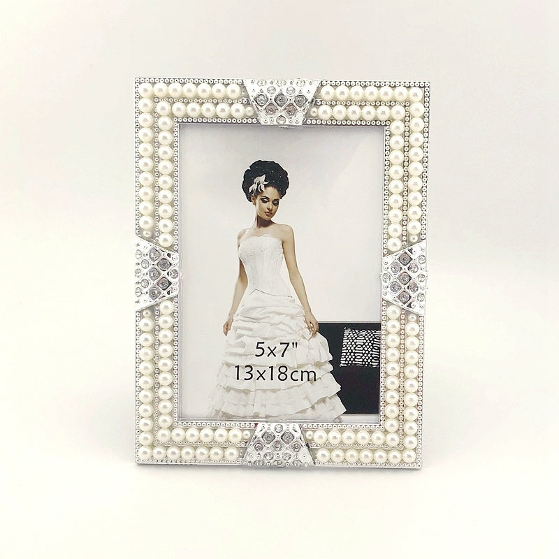 Pearl Detail Photo Frame