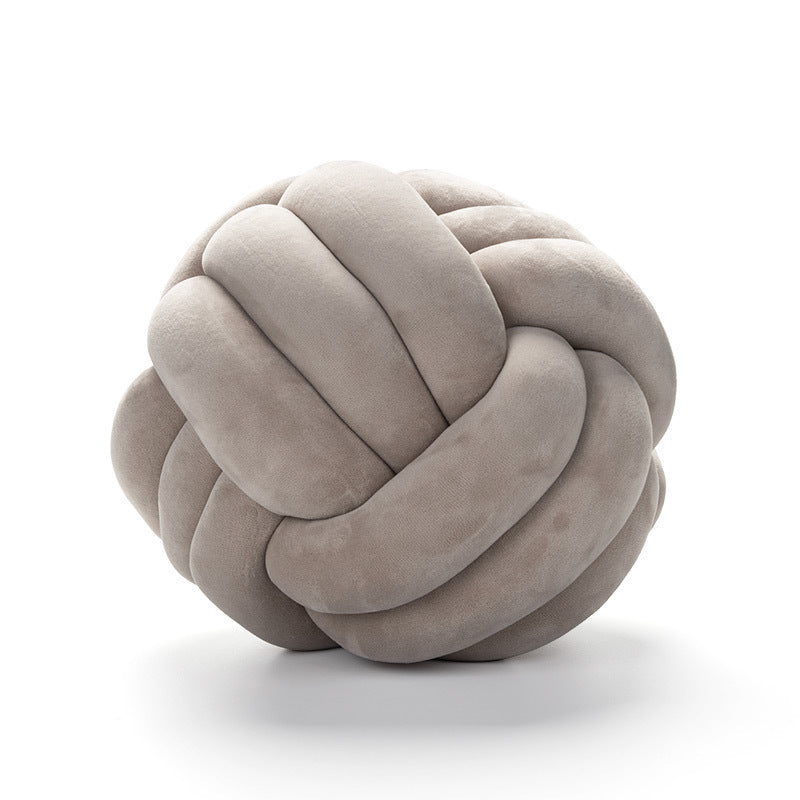 Nordic Knot Pillow