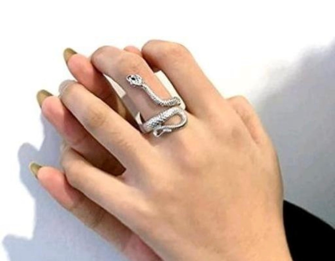 Oxidised Snake Ring