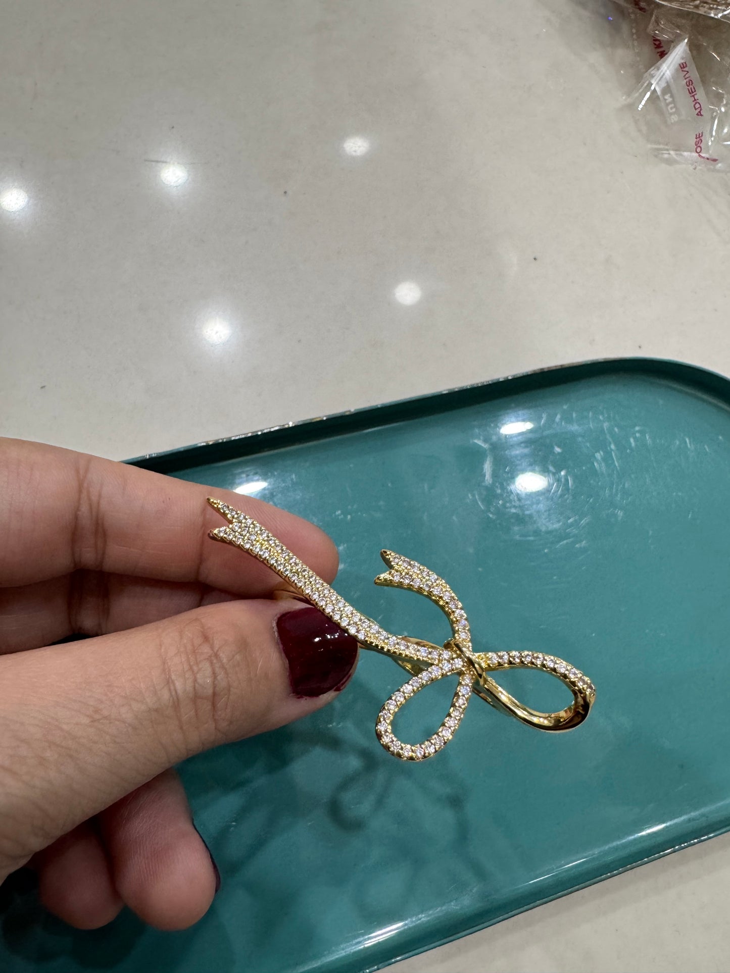Elegant Rhinestones Gold Bow Ring Minimalist