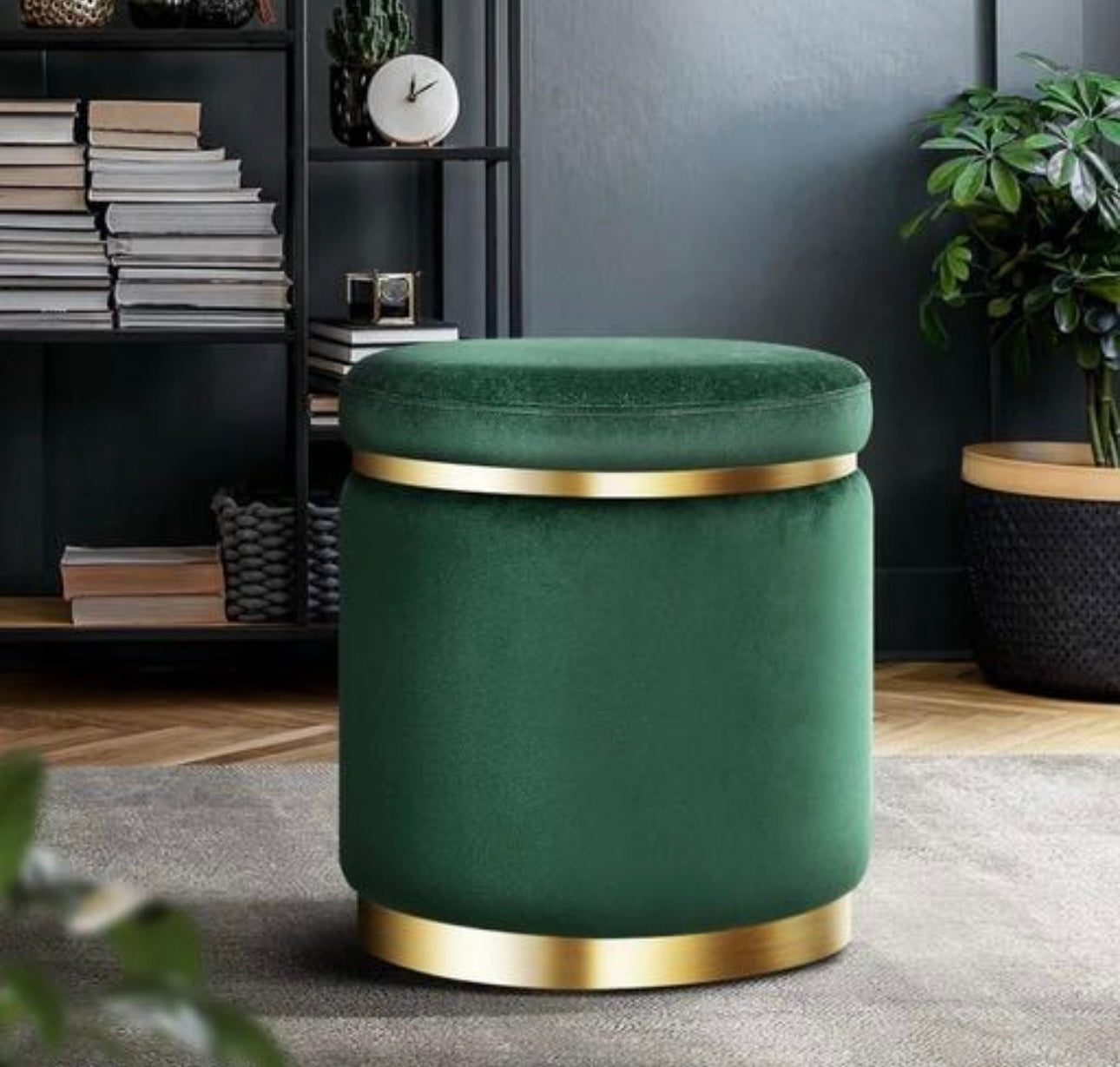 Luxurious Velvet Ottoman Pouffee