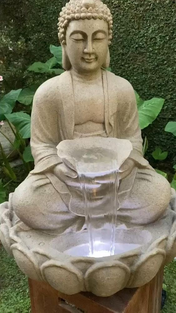 Large Buddha Design Elegant Decorative Fountain