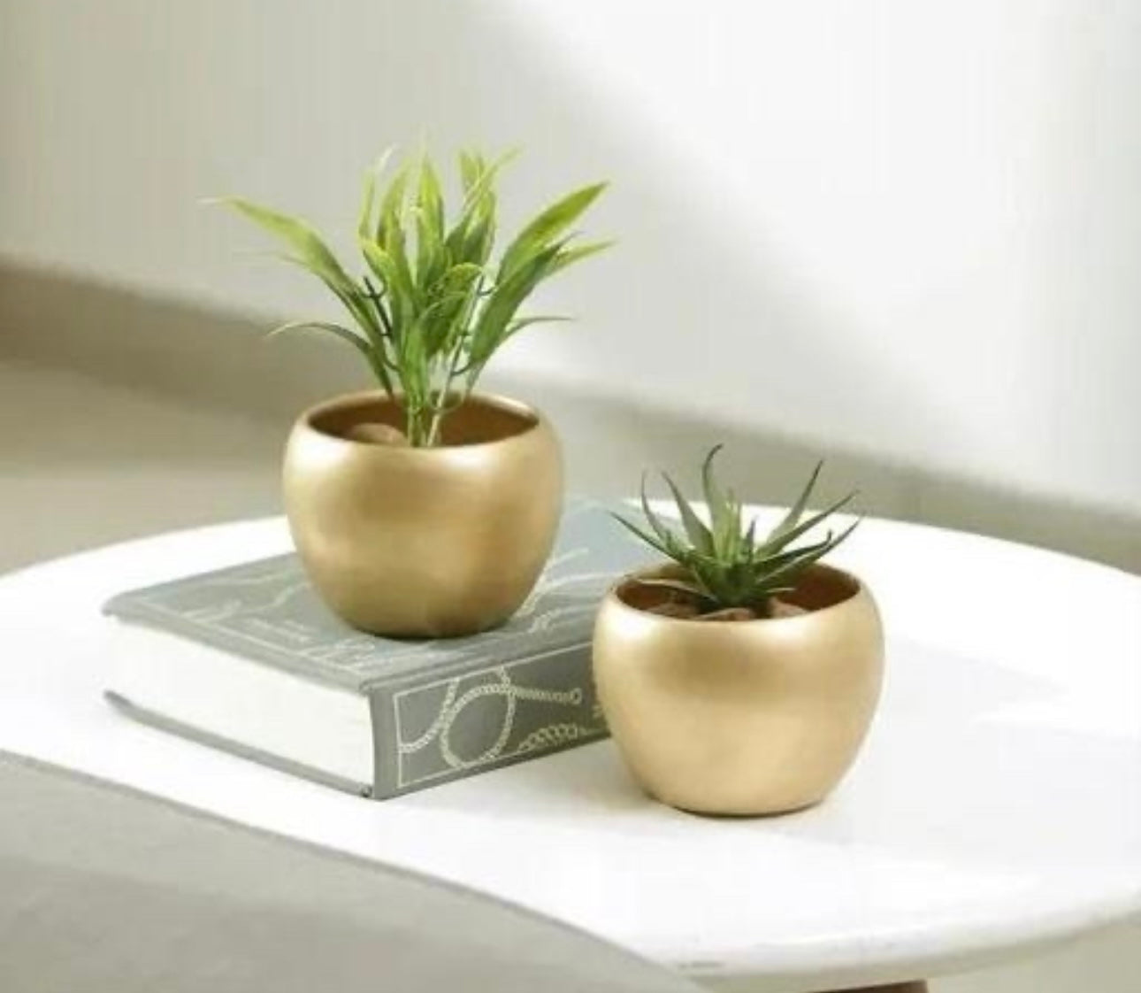 Small Gold Indoor Planters - Set of 2