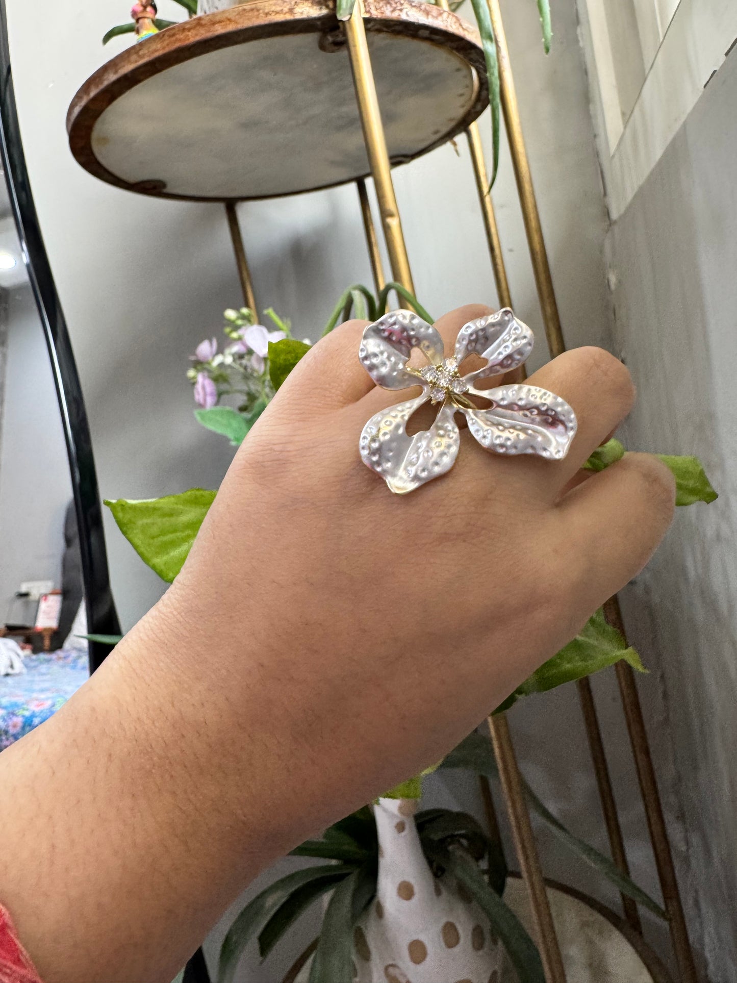 Elegant Silver Plated Flower Ring (Adjustable)